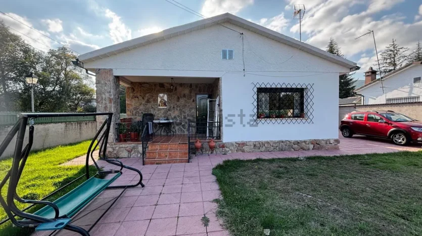 Casa o chalet independiente en venta en avenida del Bosque