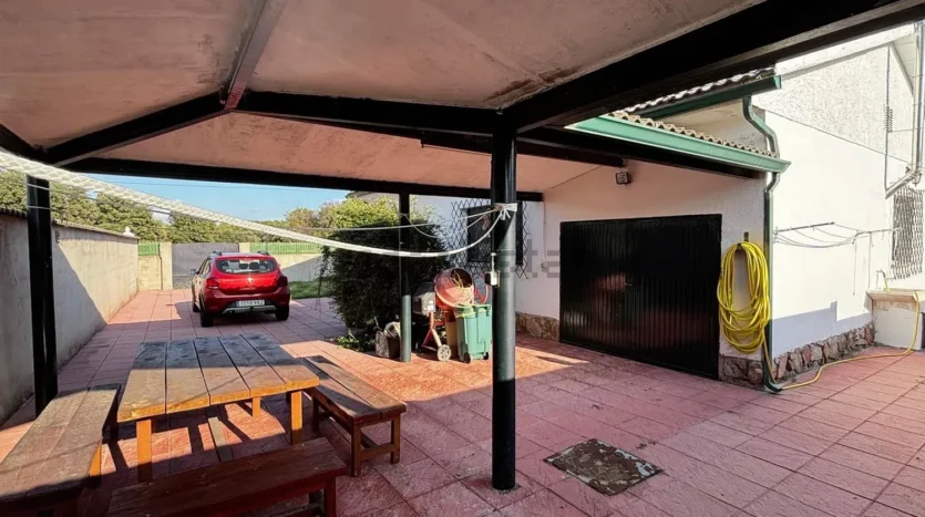 Casa o chalet independiente en venta en avenida del Bosque